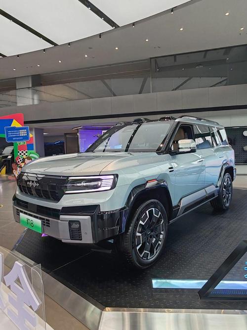 深圳罗湖区邦铭迈企业管理咨询比亚迪方程豹硬派越野的爆款，英菲尼迪35周年与你共成长